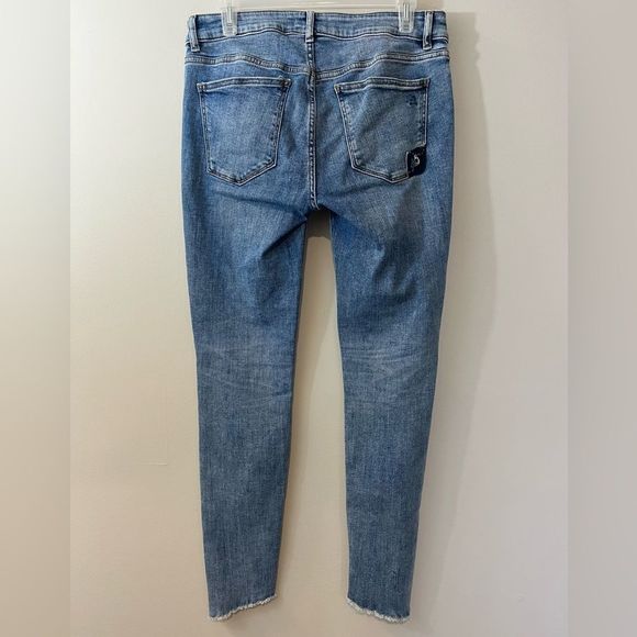 DL1961 Emma Low Rise Instasculpt Claiborne Blue Raw Hem Skinny Jeans Size 29 - Picture 5 of 8